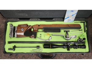 USED - Anschutz 1813 Walnut hook butt plate with Leupold 6.5-20 EFR